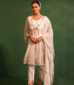 Gaatha Organza Off White Short Anarkali Kurta Set