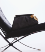 Asymmetric clutch - Image 2